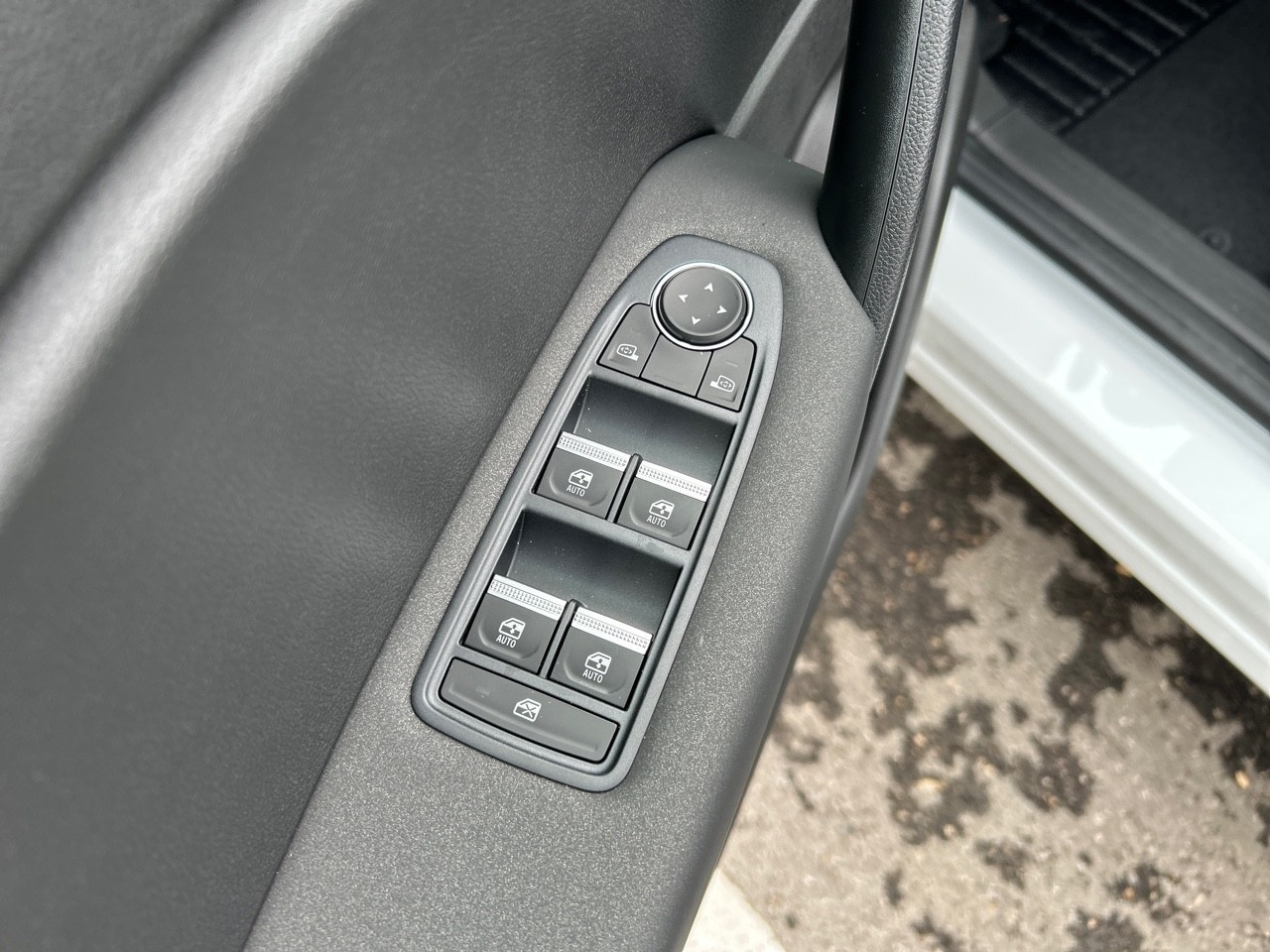 Renault Captur Evolution TCE 160 Mild Hybrid 118 kW (160 CV) EDC - 13