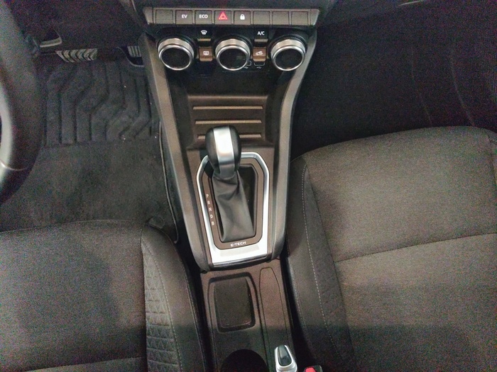 Renault Clio Intens E-Tech Híbrido 103 kW (140 CV) - 7 Renault Clio Intens E-Tech Híbrido 103 kW (140 CV) - 7