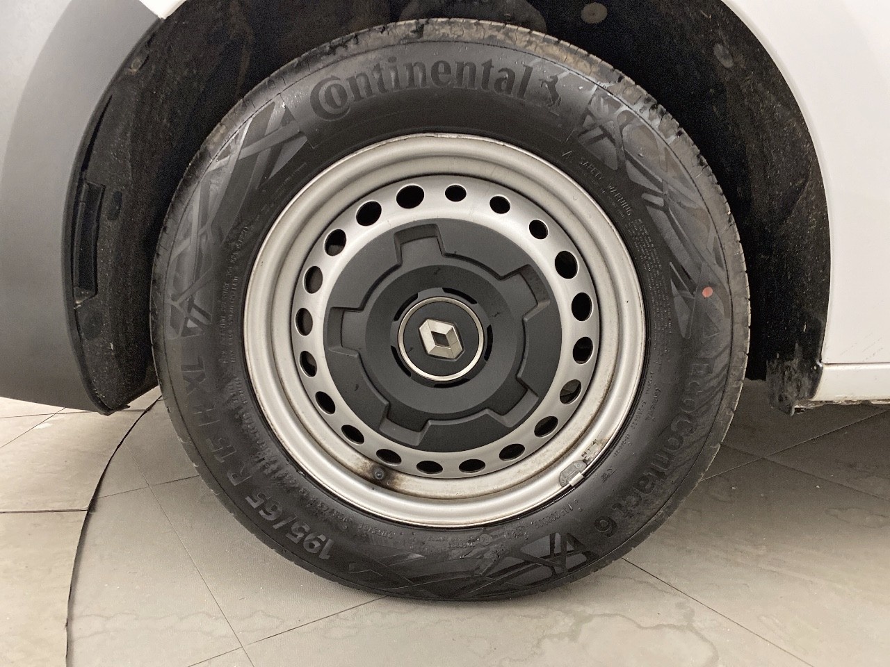 Renault Kangoo Furgon Ábrete Sésamo por Renault dCi 70 kW (95 CV) - 10