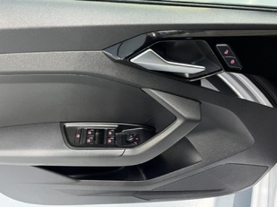 Audi A1 Sportback Adrenalin 25 TFSI 70 kW (95 CV) Audi A1 Sportback Adrenalin 25 TFSI 70 kW (95 CV)