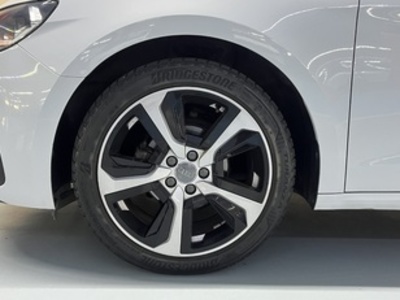 Audi A1 Sportback Adrenalin 25 TFSI 70 kW (95 CV) Audi A1 Sportback Adrenalin 25 TFSI 70 kW (95 CV)