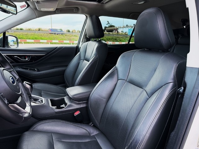 SubaruOutback 2.5 Field AWD CVT Lineartronic 124 kW (169 CV) Vehículo usado en Barcelona - 4