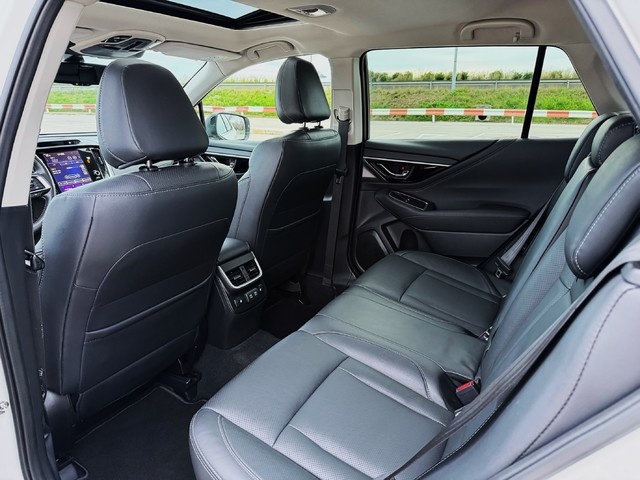 SubaruOutback 2.5 Field AWD CVT Lineartronic 124 kW (169 CV) Vehículo usado en Barcelona - 8