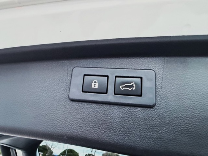 SubaruOutback 2.5 Field AWD CVT Lineartronic 124 kW (169 CV) Vehículo usado en Barcelona - 33 SubaruOutback 2.5 Field AWD CVT Lineartronic 124 kW (169 CV) Vehículo usado en Barcelona - 33