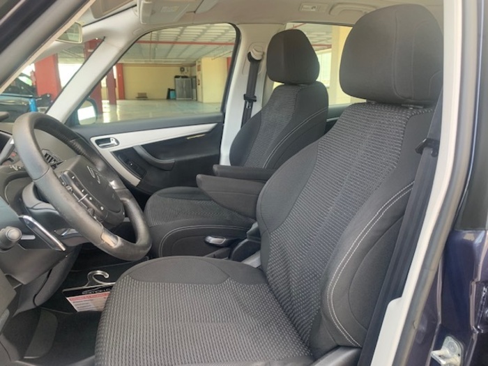 CitroenC4 Picasso 1.6 HDI Exclusive CMP 80 kW (110 CV) Vehículo usado en Barcelona - 7 CitroenC4 Picasso 1.6 HDI Exclusive CMP 80 kW (110 CV) Vehículo usado en Barcelona - 7