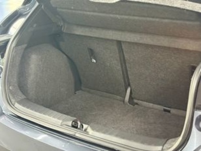 Nissan Micra 1.5 dCi S&S N-Connecta 66 kW (90 CV) Nissan Micra 1.5 dCi S&S N-Connecta 66 kW (90 CV)