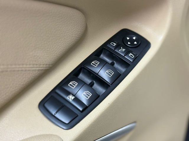 Mercedes-BenzClase M ML 320 CDI 4M 165 kW (224 CV) Vehículo usado en Barcelona - 10