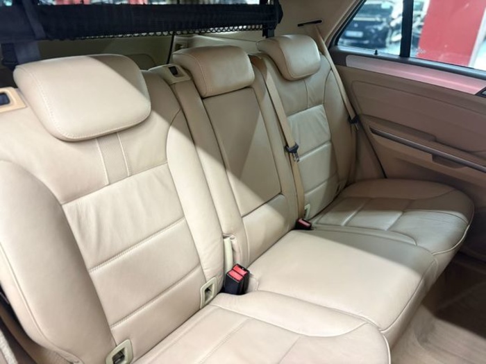 Mercedes-BenzClase M ML 320 CDI 4M 165 kW (224 CV) Vehículo usado en Barcelona - 15 Mercedes-BenzClase M ML 320 CDI 4M 165 kW (224 CV) Vehículo usado en Barcelona - 15