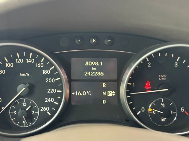 Mercedes-BenzClase M ML 320 CDI 4M 165 kW (224 CV) Vehículo usado en Barcelona - 18