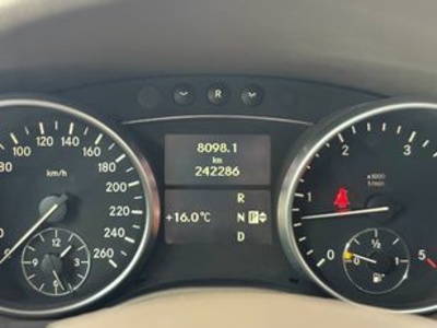 Mercedes-Benz Clase M ML 320 CDI 4M 165 kW (224 CV) Mercedes-Benz Clase M ML 320 CDI 4M 165 kW (224 CV)