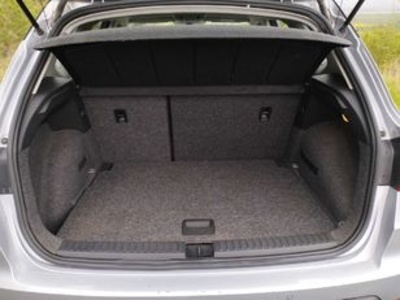 SEAT Arona 1.0 TSI Style Plus 81 kW (110 CV) SEAT Arona 1.0 TSI Style Plus 81 kW (110 CV)