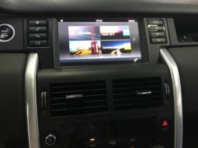 Land Rover Discovery Sport 2.0L TD4 HSE 4x4 110 kW (150 CV) Land Rover Discovery Sport 2.0L TD4 HSE 4x4 110 kW (150 CV)