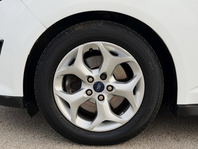 FordGrand C-Max 1.6Ti VCT Trend 92 kW (125 CV) Vehículo usado en Barcelona - 11