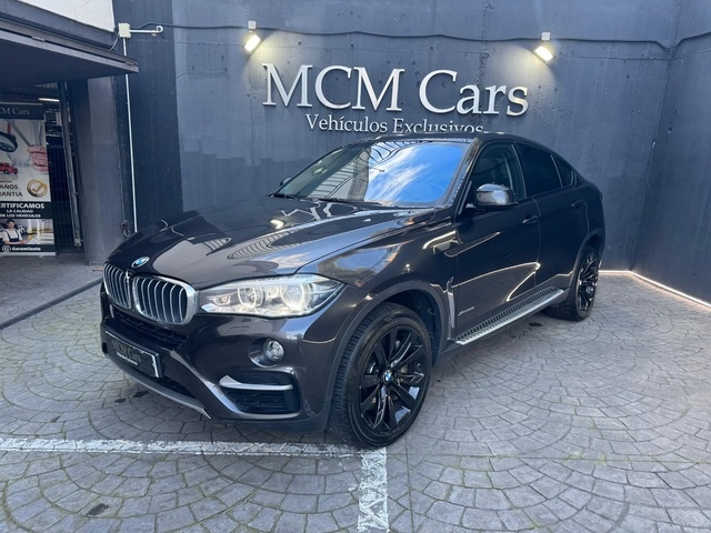 BMWX6 xDrive50i 330 kW (450 CV)