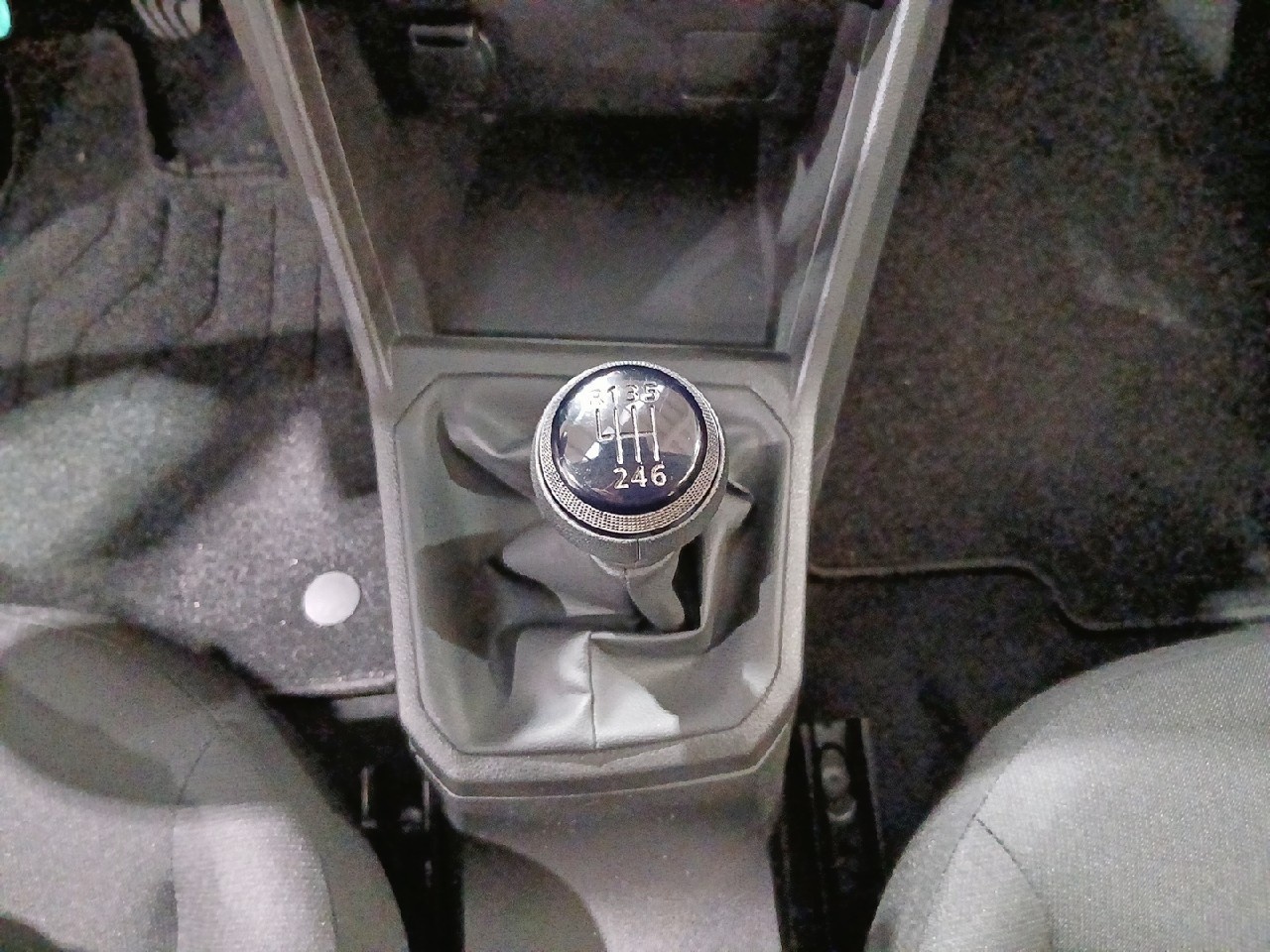 Dacia Sandero Essential TCe 66 kW (91 CV) - 8