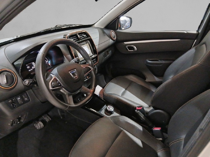 Dacia Spring Comfort Plus Electric 33 kW (45 CV) - 5 Dacia Spring Comfort Plus Electric 33 kW (45 CV) - 5