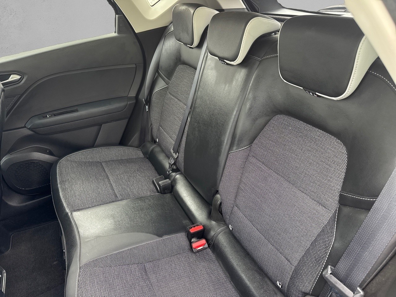 Renault Captur Techno E-Tech PHEV 118 kW (160 CV) - 9