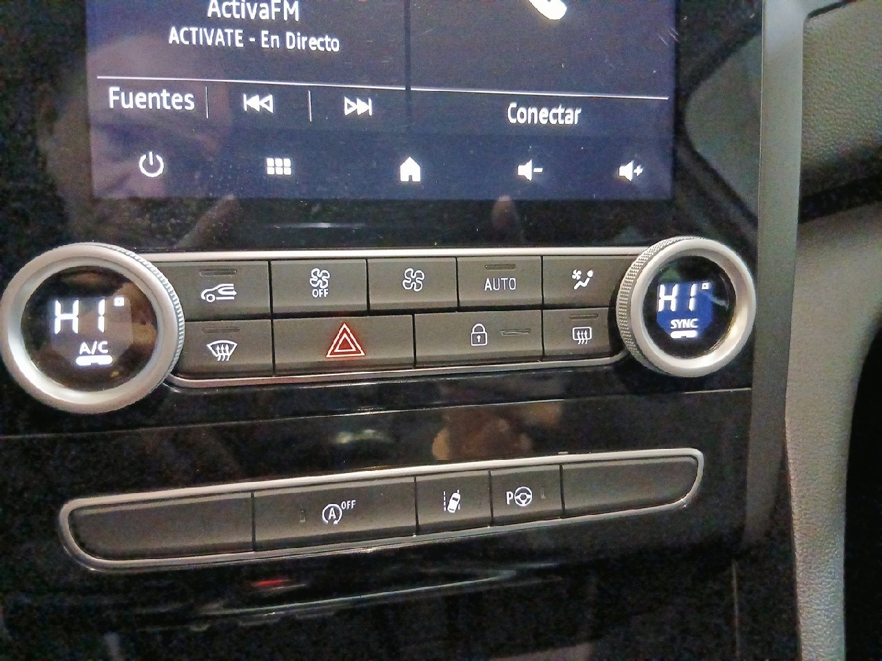 Renault Megane Sport Tourer Zen TCe 103 kW (140 CV) - 14