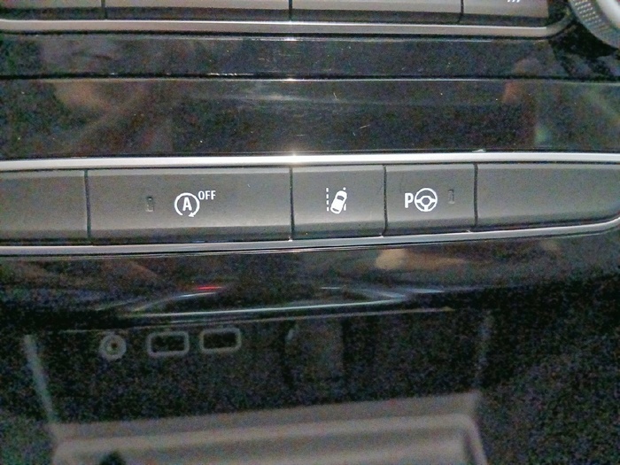 Renault Megane Sport Tourer Zen TCe 103 kW (140 CV) - 18 Renault Megane Sport Tourer Zen TCe 103 kW (140 CV) - 18