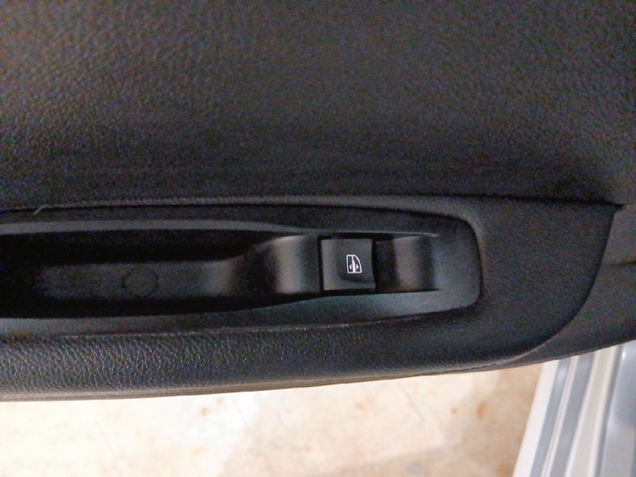 Renault Megane Sport Tourer Zen TCe 103 kW (140 CV) - 19 Renault Megane Sport Tourer Zen TCe 103 kW (140 CV) - 19