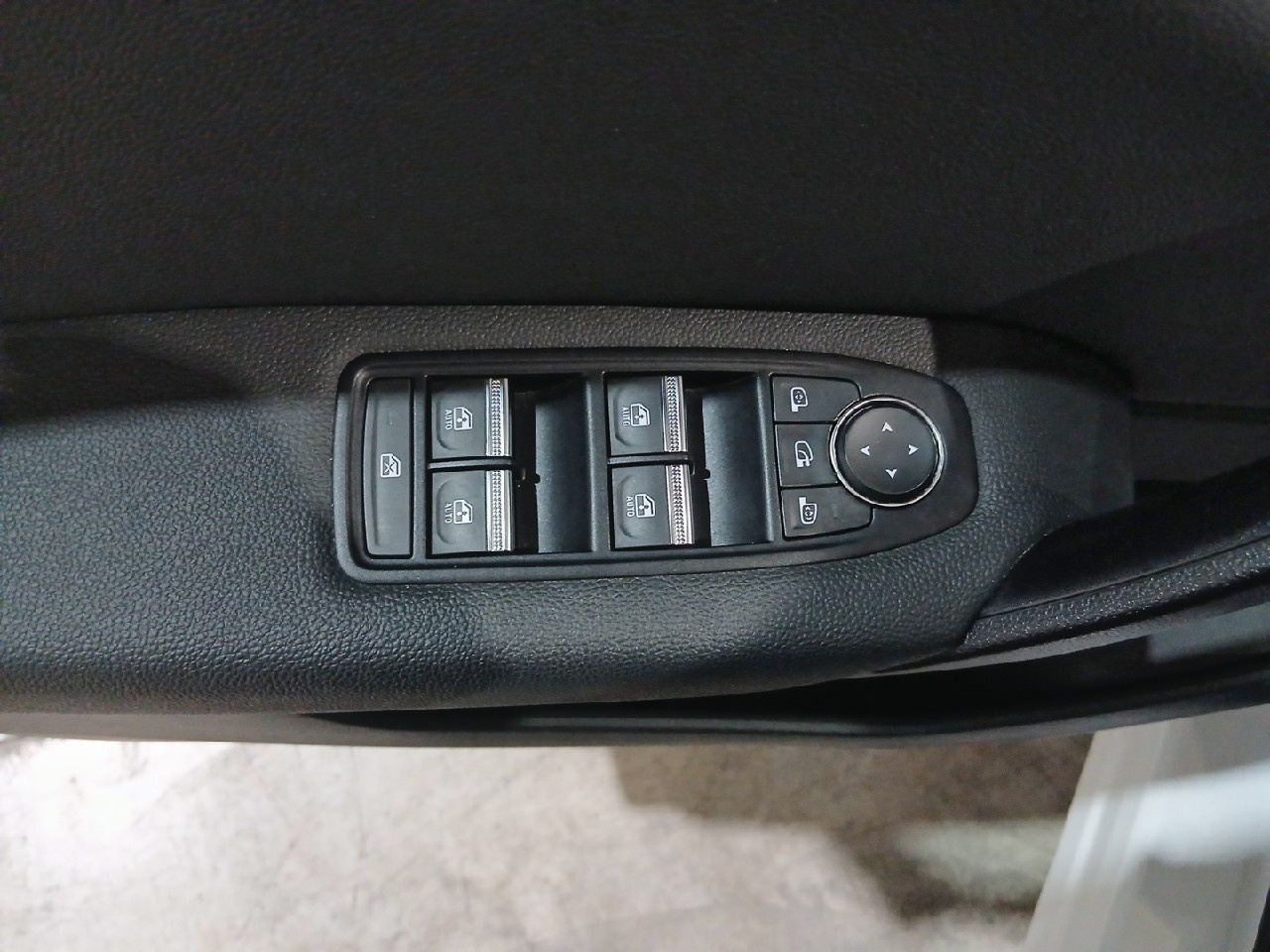 Renault Captur TCe 140 Micro Híbrido Fast Track 103 kW (140 CV) - 16