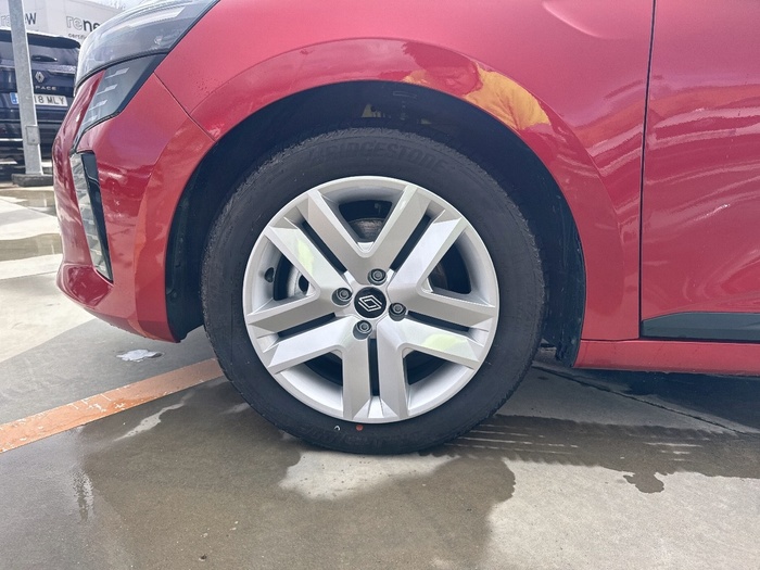 Renault Clio Evolution E-Tech full hybrid 145 105 kW (143 CV) - 10 Renault Clio Evolution E-Tech full hybrid 145 105 kW (143 CV) - 10