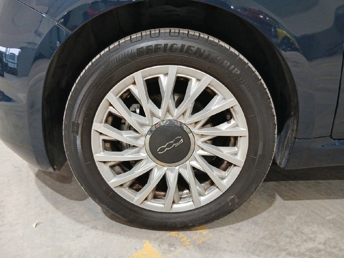 Fiat 500 1.0 Hybrid Dolcevita 51 kW (70 CV) - 10 Fiat 500 1.0 Hybrid Dolcevita 51 kW (70 CV) - 10