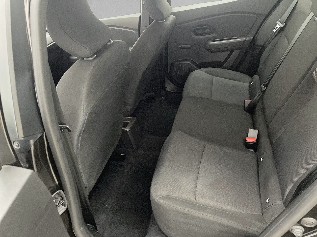 Dacia Sandero Essential ECO-G 74 kW (101 CV) - 10