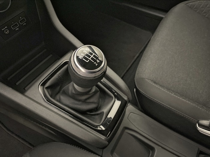 Renault Clio Intens TCe 74 kW (100 CV) GLP - 7 Renault Clio Intens TCe 74 kW (100 CV) GLP - 7