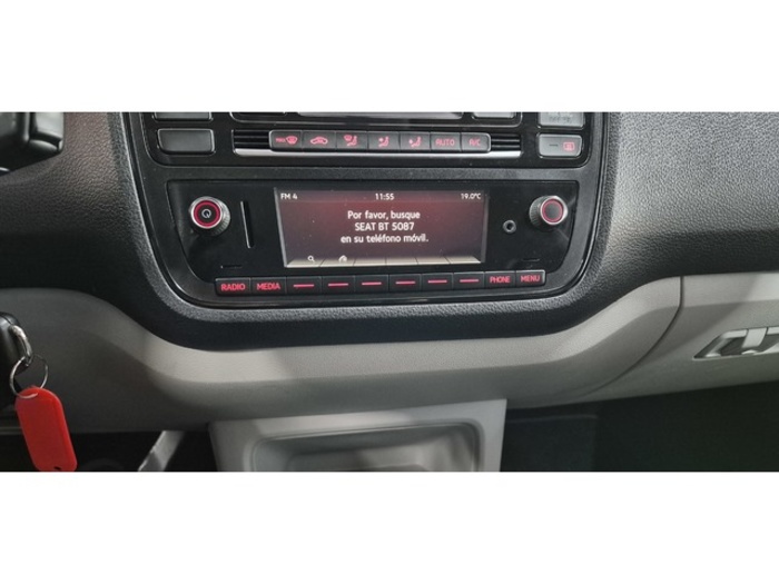 SEATMii 1.0 Style Edition Plus 55 kW (75 CV) Vehículo usado en Barcelona - 17 SEATMii 1.0 Style Edition Plus 55 kW (75 CV) Vehículo usado en Barcelona - 17