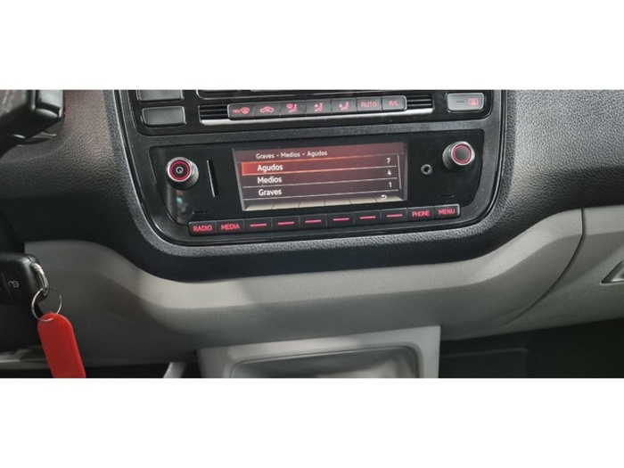 SEATMii 1.0 Style Edition Plus 55 kW (75 CV) Vehículo usado en Barcelona - 19 SEATMii 1.0 Style Edition Plus 55 kW (75 CV) Vehículo usado en Barcelona - 19