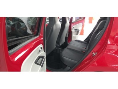 SEAT Mii 1.0 Style Edition Plus 55 kW (75 CV) SEAT Mii 1.0 Style Edition Plus 55 kW (75 CV)