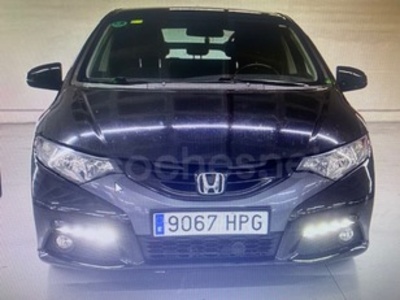 Honda Civic 1.8 I-VTEC Executive 104 kW (142 CV) Honda Civic 1.8 I-VTEC Executive 104 kW (142 CV)