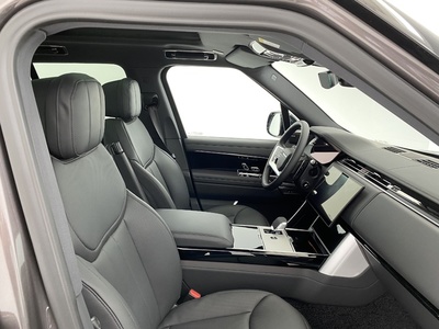 Land Rover Range Rover 3.0D I6 MHEV SE AWD Auto 221 kW (300 CV) Land Rover Range Rover 3.0D I6 MHEV SE AWD Auto 221 kW (300 CV)