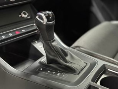 Audi Q3 S line 35 TFSI 110 kW (150 CV) Audi Q3 S line 35 TFSI 110 kW (150 CV)