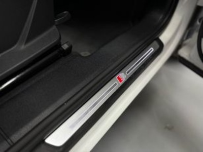 Audi Q3 S line 35 TFSI 110 kW (150 CV) Audi Q3 S line 35 TFSI 110 kW (150 CV)