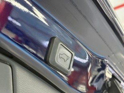 Toyota Rav4 2.5l hybrid Luxury 160 kW (218 CV) Toyota Rav4 2.5l hybrid Luxury 160 kW (218 CV)