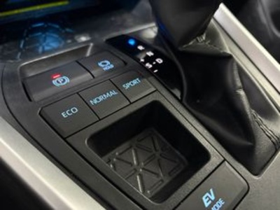 Toyota Rav4 2.5l hybrid Luxury 160 kW (218 CV) Toyota Rav4 2.5l hybrid Luxury 160 kW (218 CV)