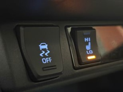 Toyota Rav4 2.5l hybrid Luxury 160 kW (218 CV) Toyota Rav4 2.5l hybrid Luxury 160 kW (218 CV)