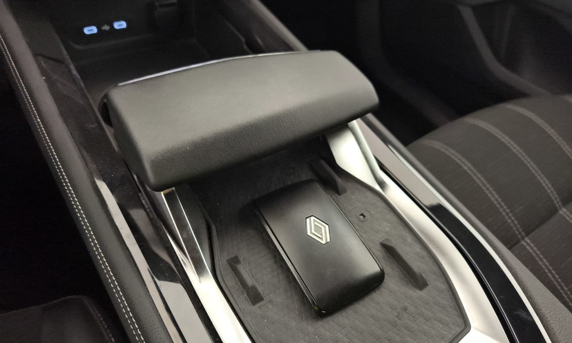 Renault Austral Techno E-Tech Full Hybrid 147 kW (200 CV) - 24