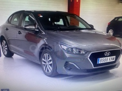 Hyundai i30 1.0 TGDI Go! 88 kW (120 CV) Hyundai i30 1.0 TGDI Go! 88 kW (120 CV)
