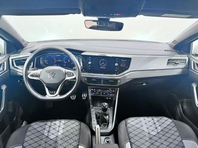VolkswagenPolo R-Line 1.0 TSI 70 kW (95 CV)4