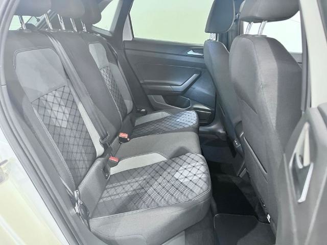 VolkswagenPolo R-Line 1.0 TSI 70 kW (95 CV)6
