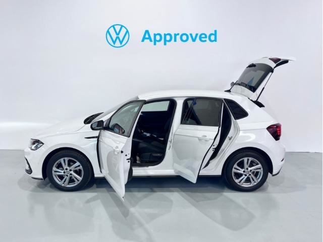 VolkswagenPolo R-Line 1.0 TSI 70 kW (95 CV)12