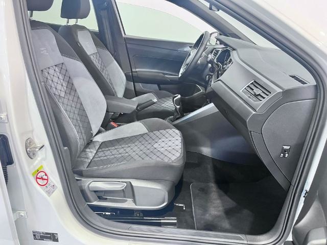 VolkswagenPolo R-Line 1.0 TSI 70 kW (95 CV)5