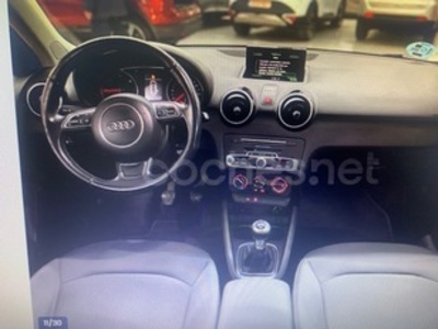 Audi A1 Sportback Adrenalin 1.4 TDI ultra 66 kW (90 CV) Audi A1 Sportback Adrenalin 1.4 TDI ultra 66 kW (90 CV)