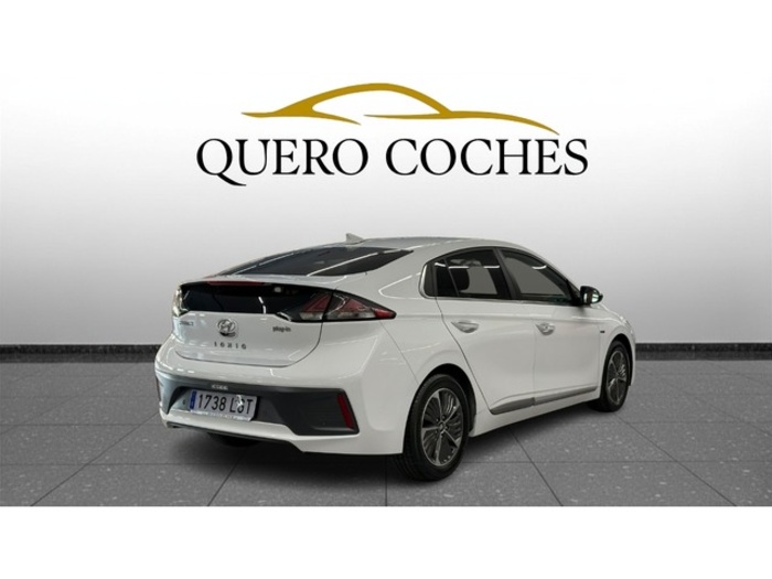 HyundaiIoniq 1.6 GDI PHEV Tecno DT 104 kW (141 CV) Vehículo usado en Barcelona - 6 HyundaiIoniq 1.6 GDI PHEV Tecno DT 104 kW (141 CV) Vehículo usado en Barcelona - 6