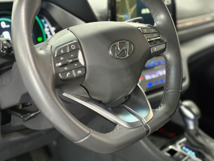 HyundaiIoniq 1.6 GDI PHEV Tecno DT 104 kW (141 CV) Vehículo usado en Barcelona - 15 HyundaiIoniq 1.6 GDI PHEV Tecno DT 104 kW (141 CV) Vehículo usado en Barcelona - 15
