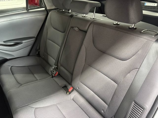 HyundaiIoniq 1.6 GDI PHEV Tecno DT 104 kW (141 CV) Vehículo usado en Barcelona - 20