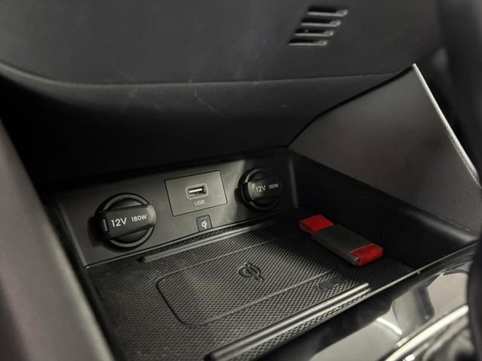 HyundaiIoniq 1.6 GDI PHEV Tecno DT 104 kW (141 CV) Vehículo usado en Barcelona - 28 HyundaiIoniq 1.6 GDI PHEV Tecno DT 104 kW (141 CV) Vehículo usado en Barcelona - 28
